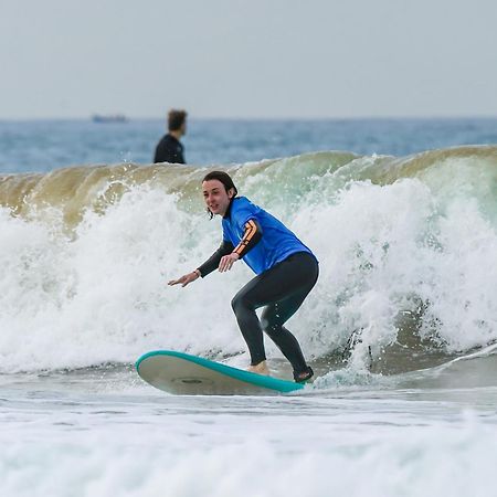 Santacruz Surf Camp Hostel Tamraght Kültér fotó