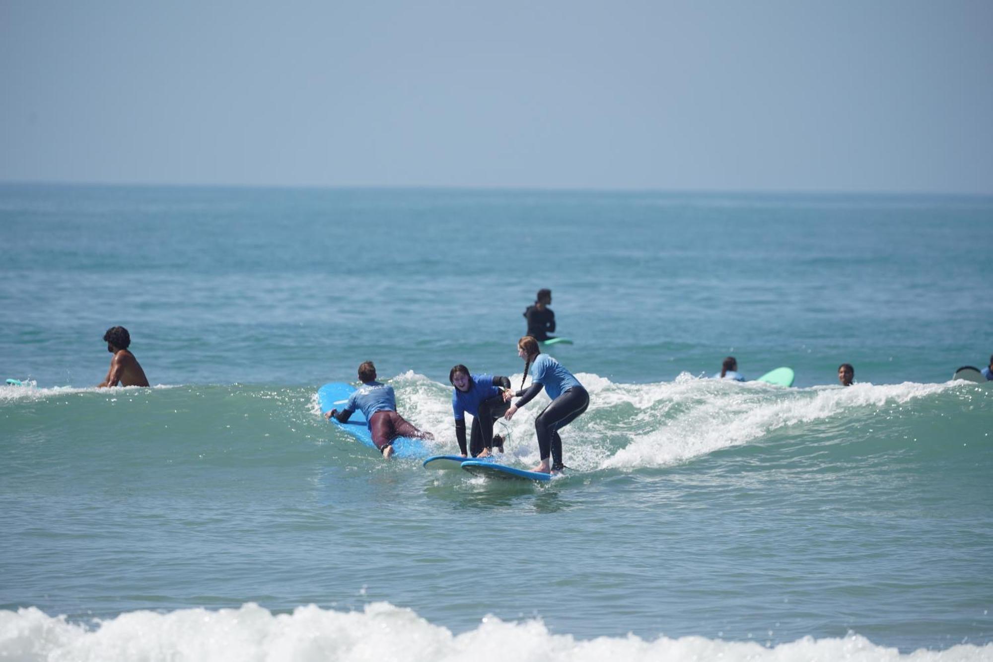 Santacruz Surf Camp Hostel Tamraght Kültér fotó